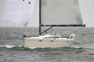 Kalle Dehler meistert SilverRudder