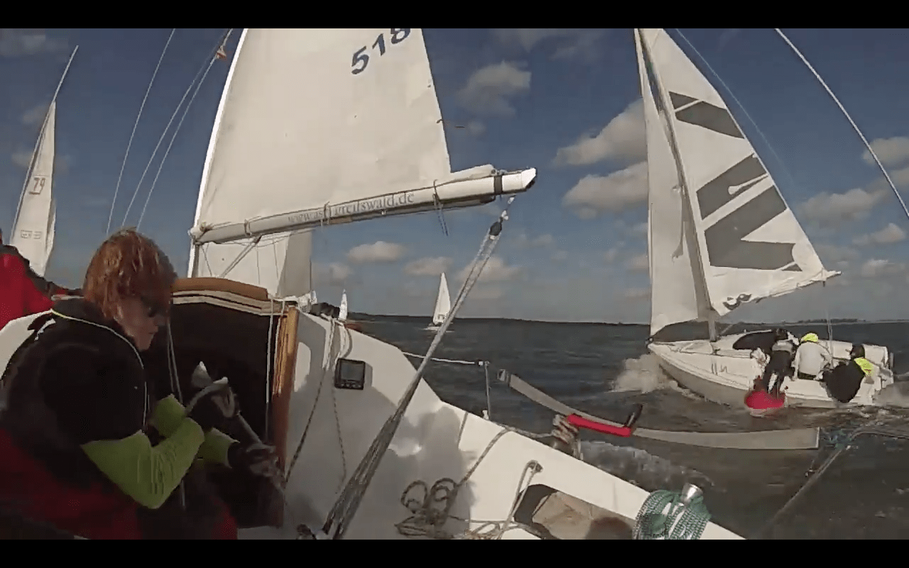 Luvtikus Vorschoter geht über Bord