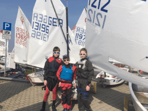 Optis und 420er segeln erste Regatta 2019 in Ribnitz