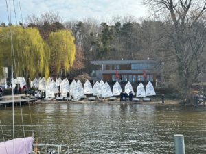 Kalter Wind und Regen auf dem Wannsee